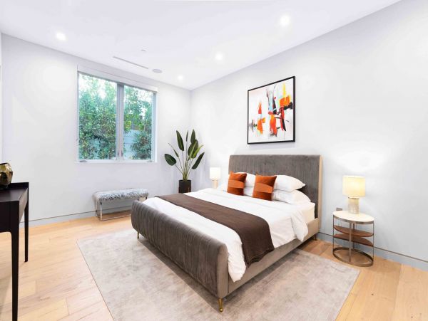 Los Angeles Home 999403