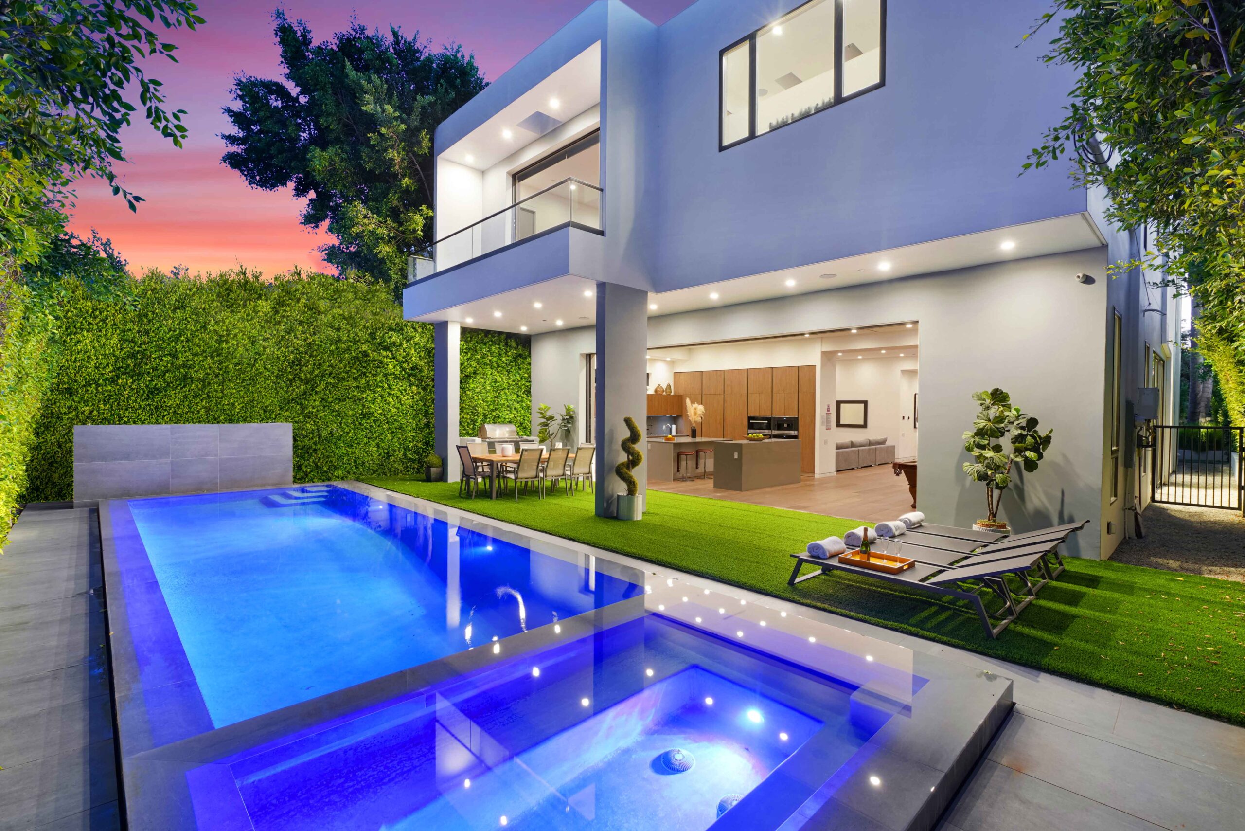 Los Angeles Home 999404