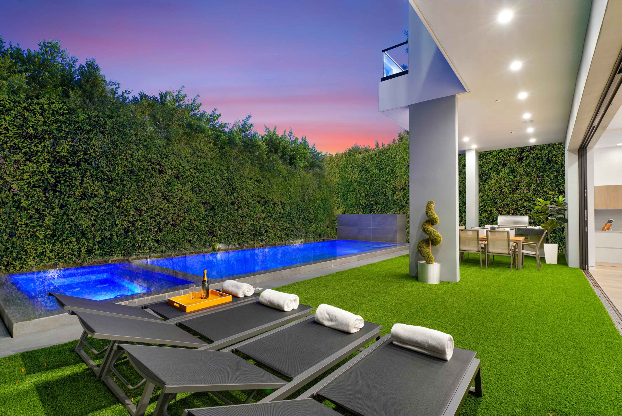 Los Angeles Home 999404