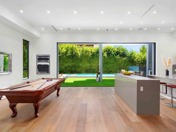 Los Angeles Home 999404