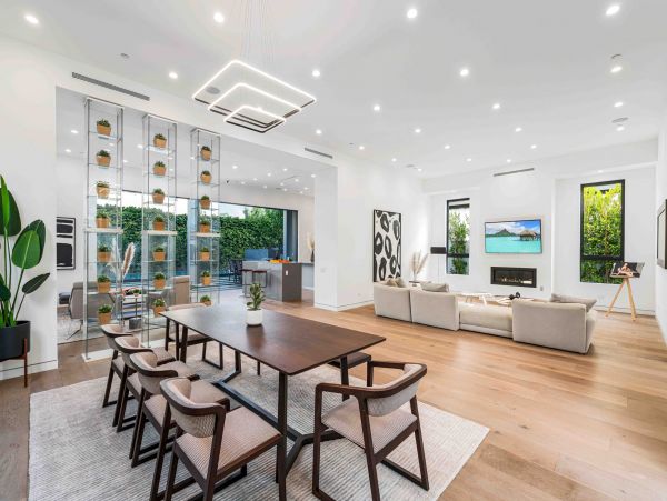 Los Angeles Home 999404