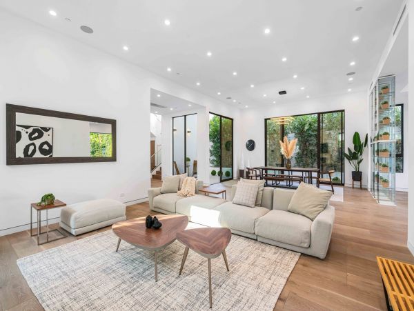 Los Angeles Home 999404