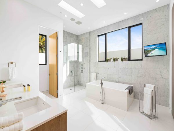 Los Angeles Home 999404