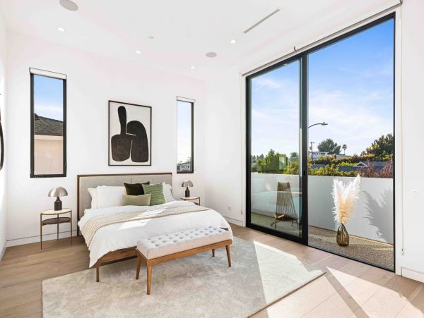 Los Angeles Home 999404