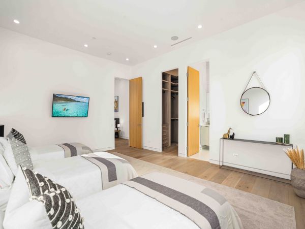 Los Angeles Home 999404