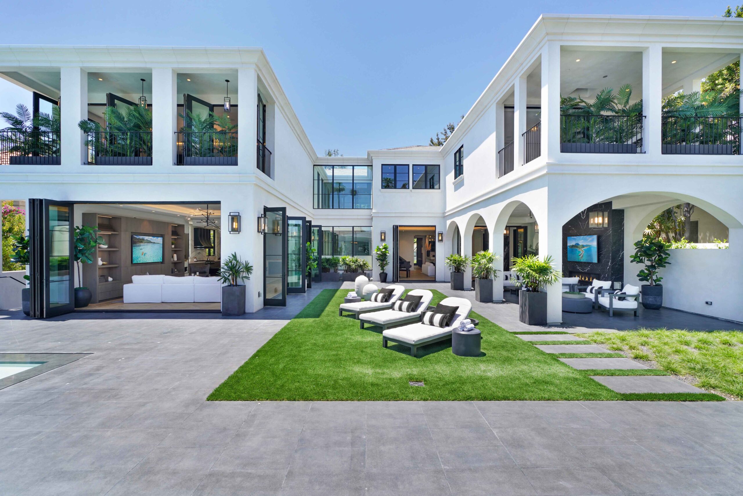 Los Angeles Home 999405
