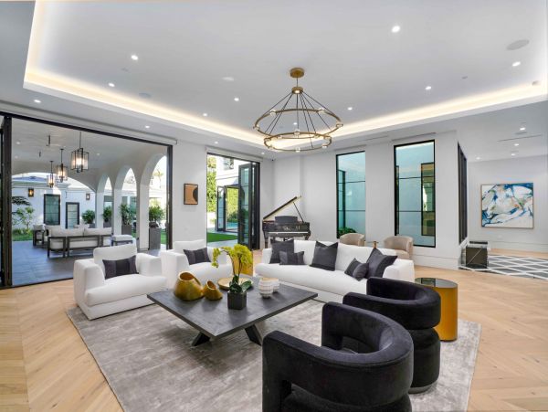 Los Angeles Home 999405