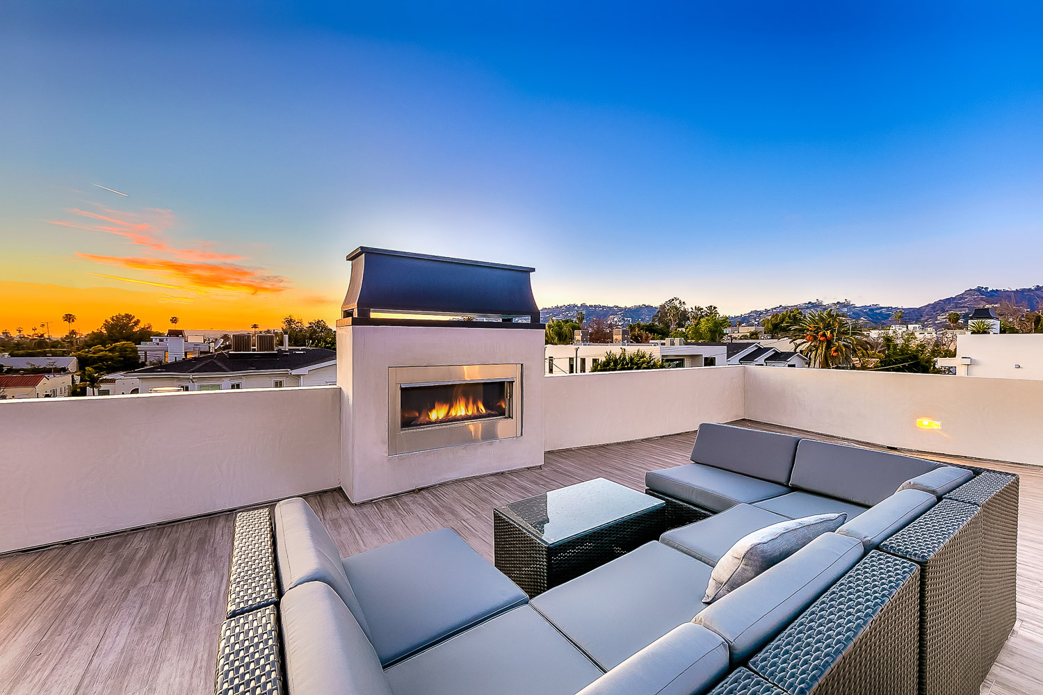 Los Angeles Home 999406