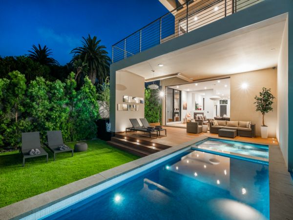 Los Angeles Home 999407