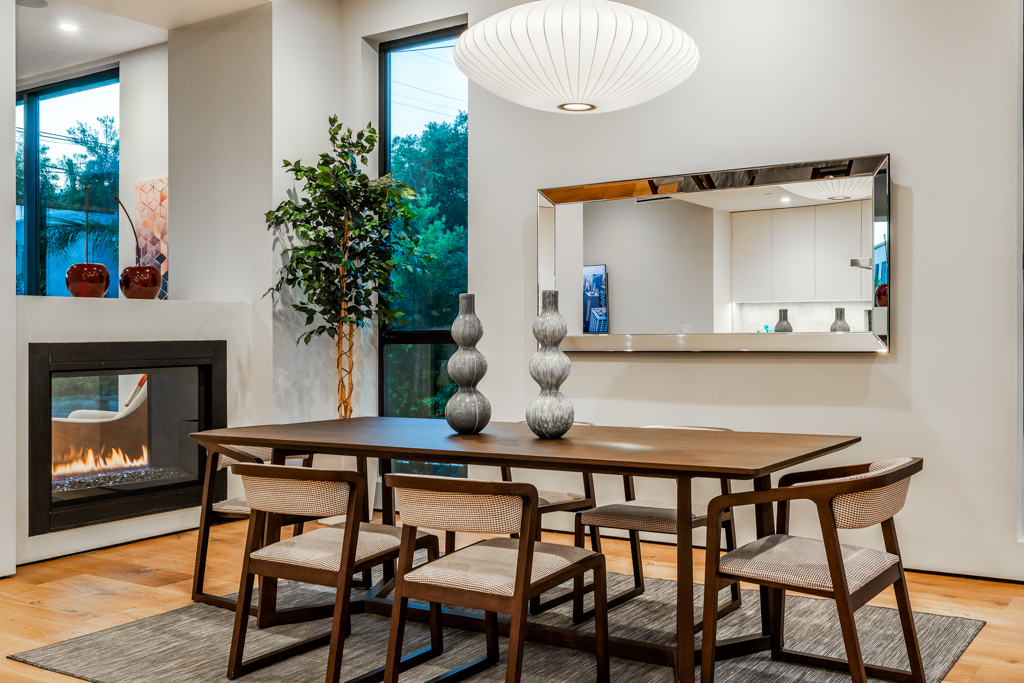 Los Angeles Home 999407