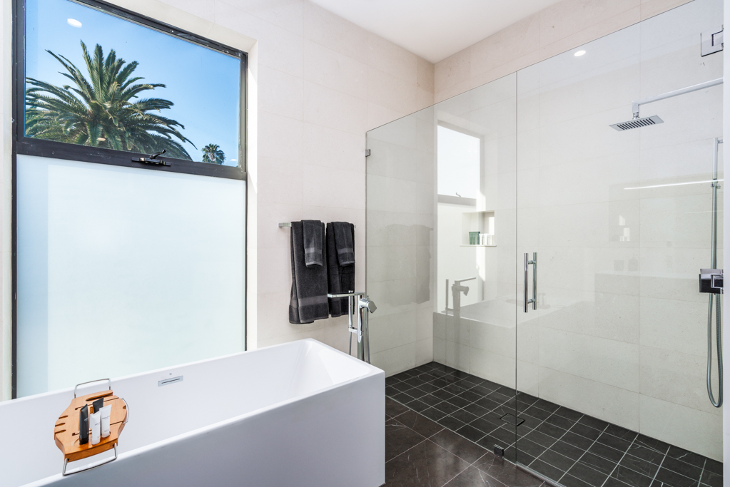 Los Angeles Home 999407