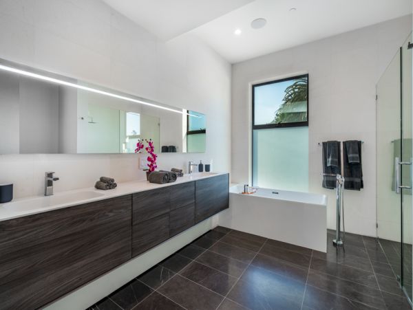 Los Angeles Home 999407