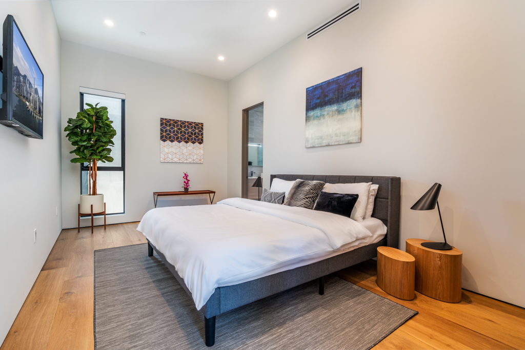 Los Angeles Home 999407
