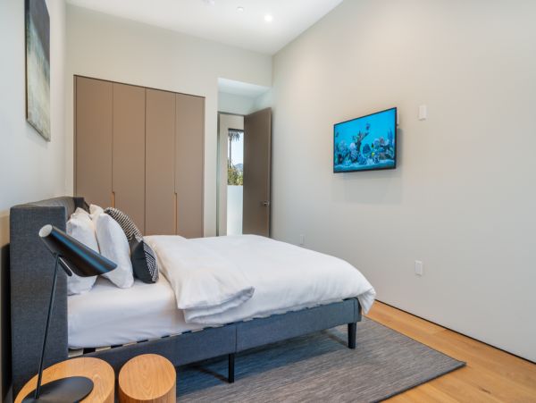Los Angeles Home 999407