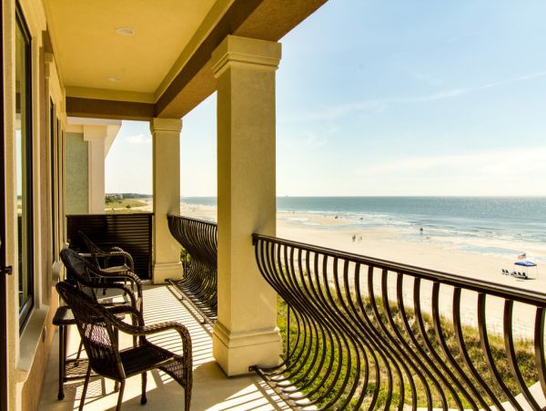On Beach Hilton Head Vacation Pool Home With 6 Bedrooms