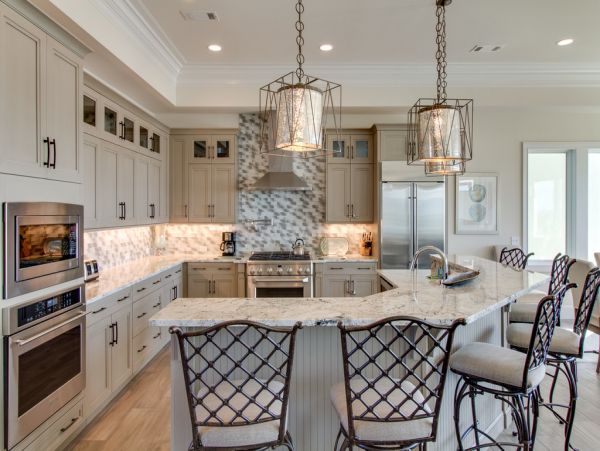 On Beach Hilton Head Vacation Pool Home With 6 Bedrooms