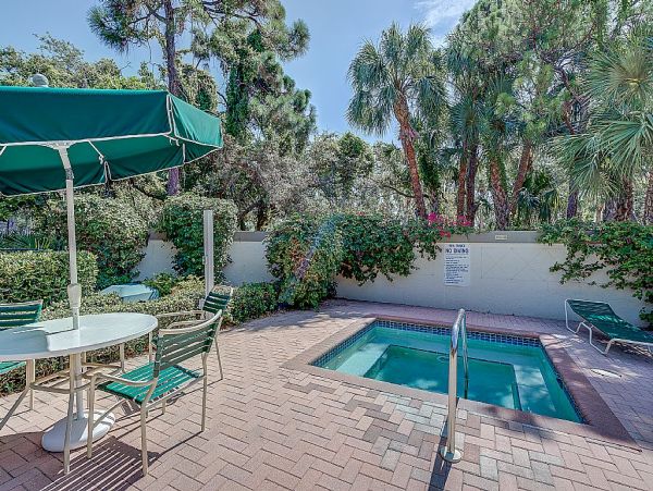 Bonita Springs Condo 999411