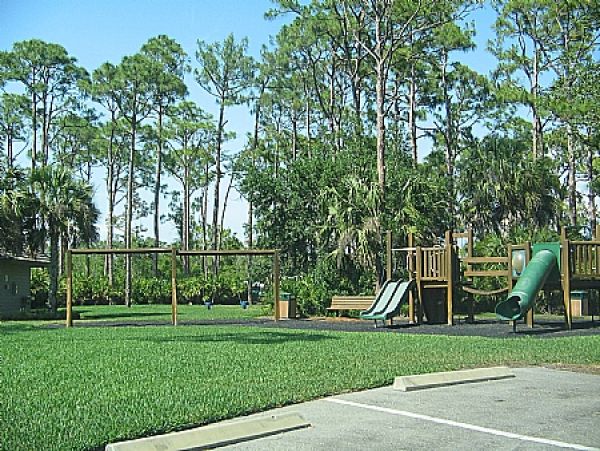 Bonita Springs Condo 999413