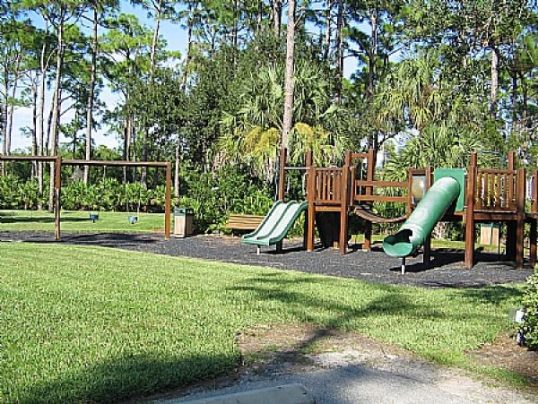 Bonita Springs Condo 999417