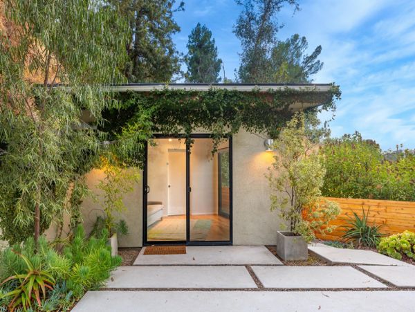 Los Angeles Home 999420