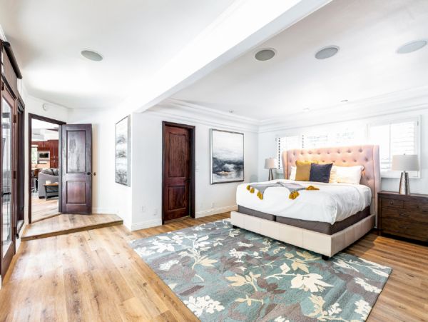 Los Angeles Home 999421