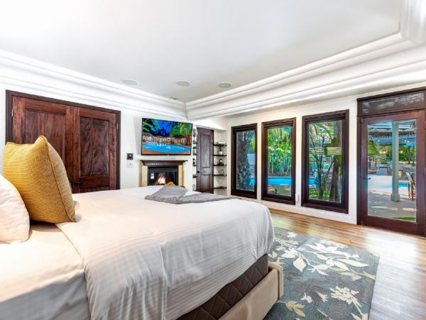 Los Angeles Home 999421