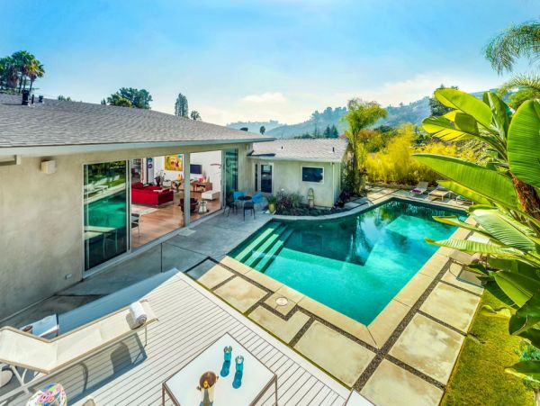 Los Angeles Home 999422