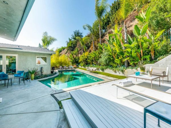 Los Angeles Home 999422