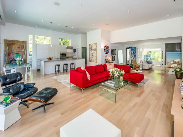 Los Angeles Home 999422