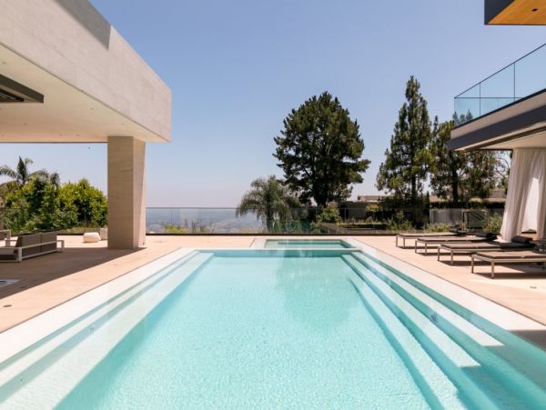Los Angeles Home 999423