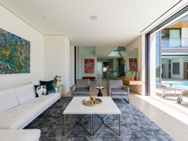 Los Angeles Home 999423