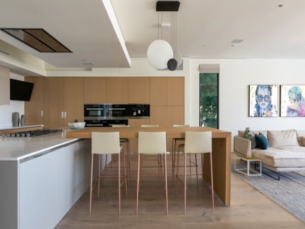 Los Angeles Home 999423