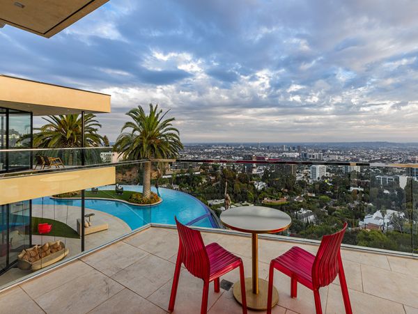 Los Angeles Home 999425