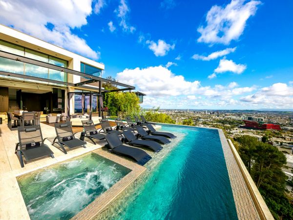 Los Angeles Home 999426