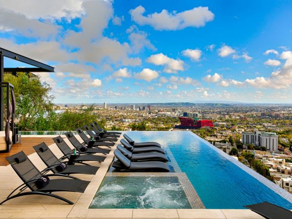 Los Angeles Home 999426