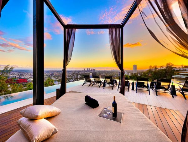 Los Angeles Home 999426