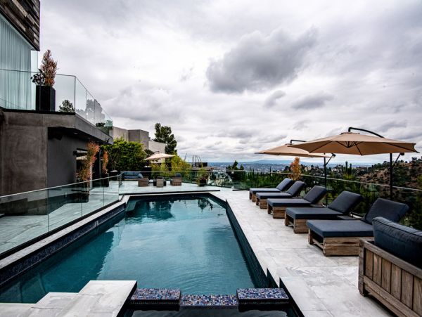 Los Angeles Home 999427