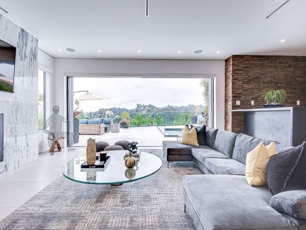 Los Angeles Home 999427