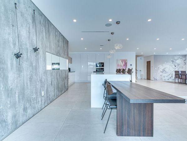 Los Angeles Home 999427