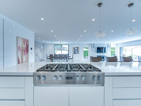 Los Angeles Home 999427