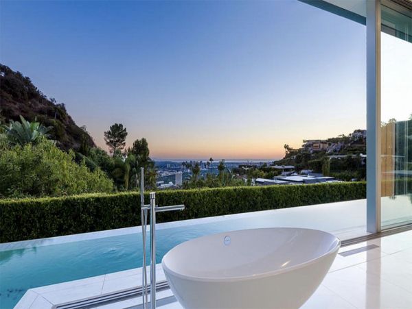 Los Angeles Home 999429