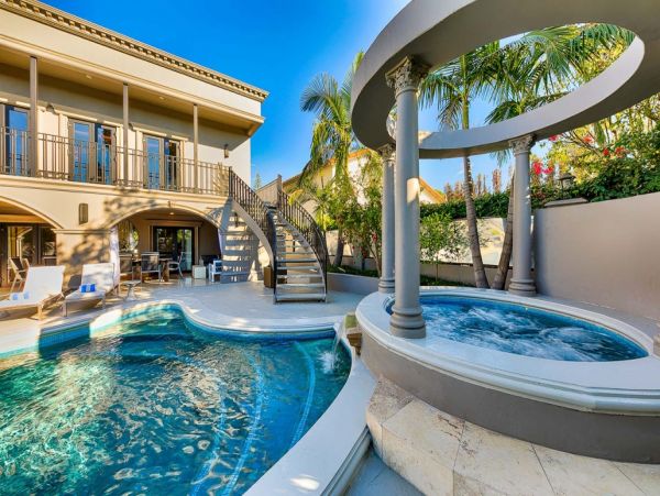 Los Angeles Home 999430