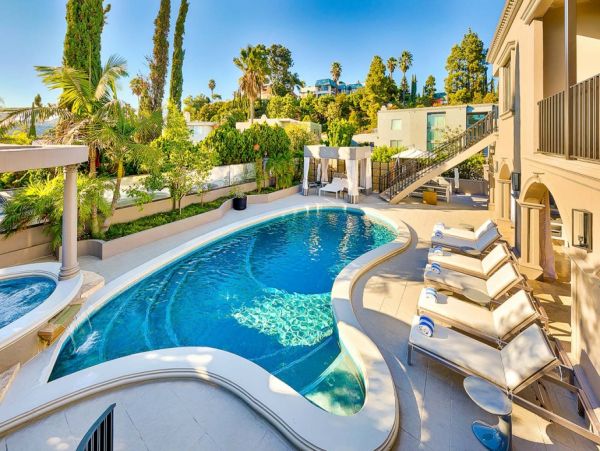 Los Angeles Home 999430