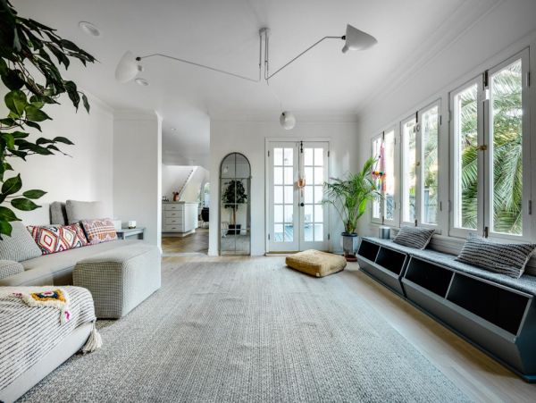 Los Angeles Home 999432