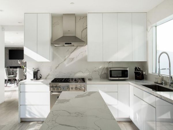 Los Angeles Home 999432