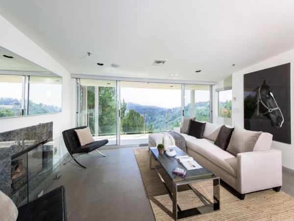Los Angeles Home 999433