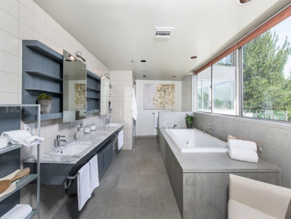 Los Angeles Home 999433