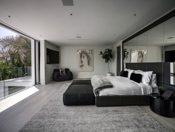 Los Angeles Home 999434