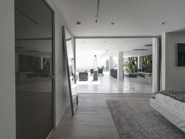 Los Angeles Home 999434
