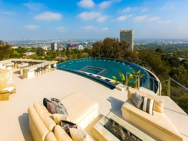 Los Angeles Home 999435